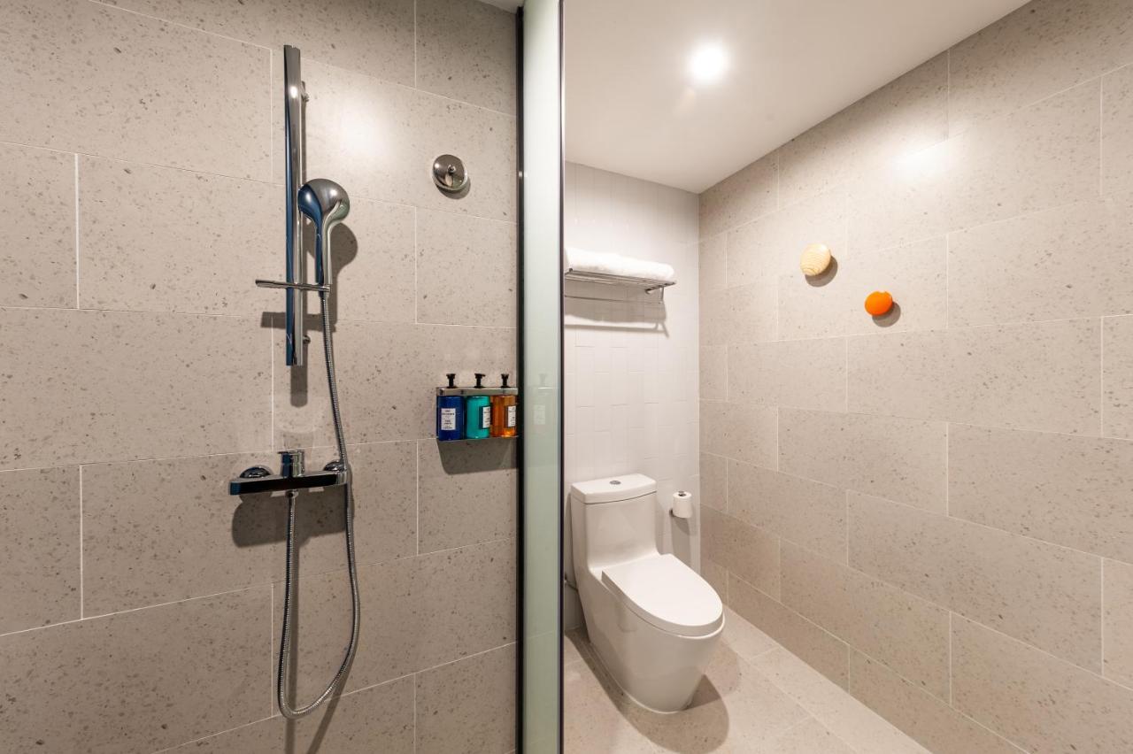 Holiday Inn Express Shanghai Baoyang By Ihg Exteriör bild